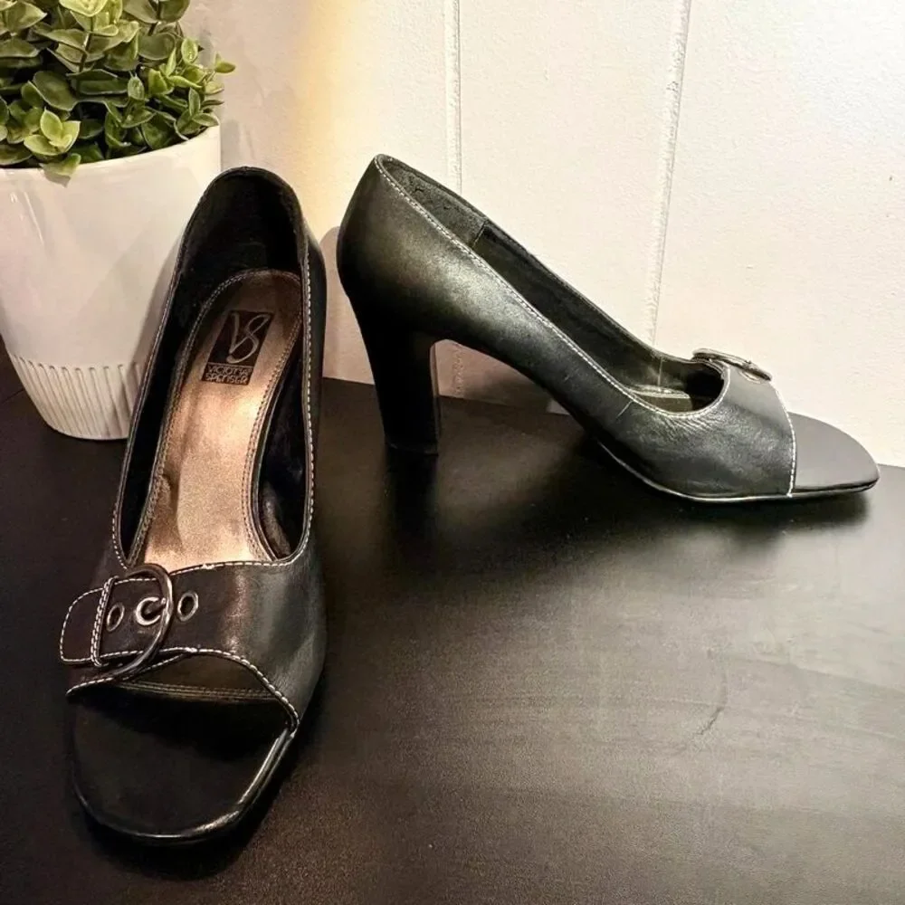 Vintage Victoria Spenser Black Leather Peep Toe 3
